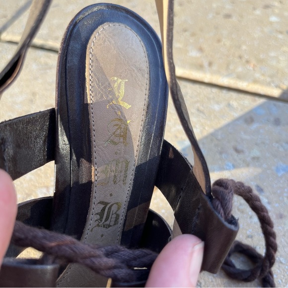 L.A.M.B. Trianna Brown Leather Lace Up Wedge Gladiator Sandals size 8 - Picture 11 of 14